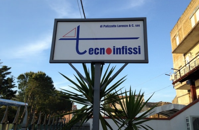Tecnoinfissi s.a.s